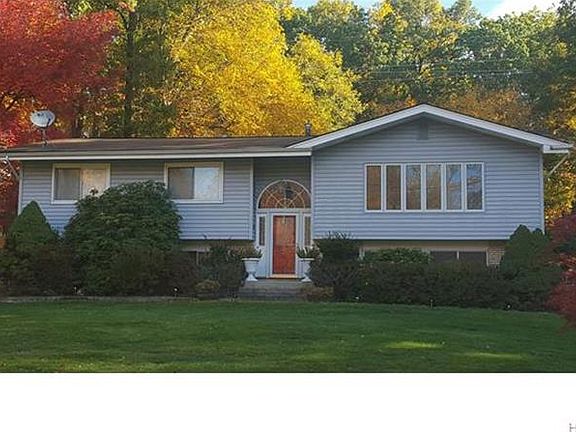 3rd image of 30 N Lorna Ln