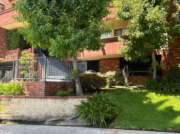 1969 S Beverly Glen Blvd #105, Los Angeles, CA 90025