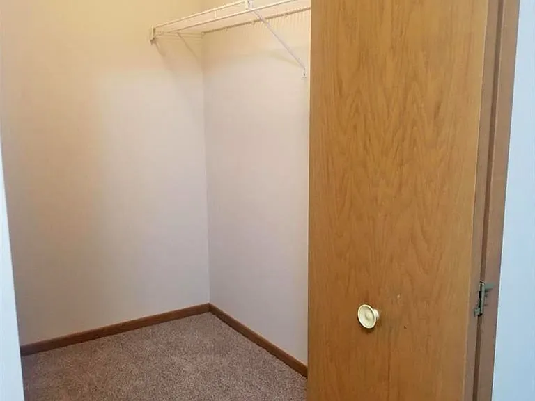 2422 Mendelssohn Ln #6 — Photo 11