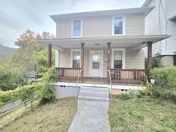 113 1st St, Clifton Forge, VA 24422