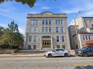 La Maison, Saint Louis, MO 63118