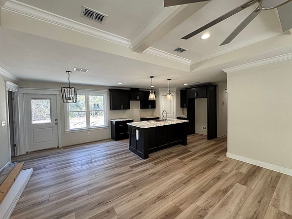 3rd image of 117 Carter Rd