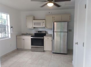 980 NW 109th St REAR B, Miami, FL 33168