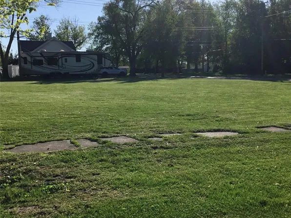 602 N Harper St, Montgomery City, MO 63361
