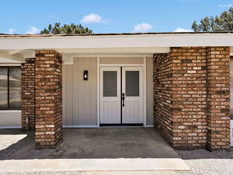 15262 El Centro Rd — Photo 13