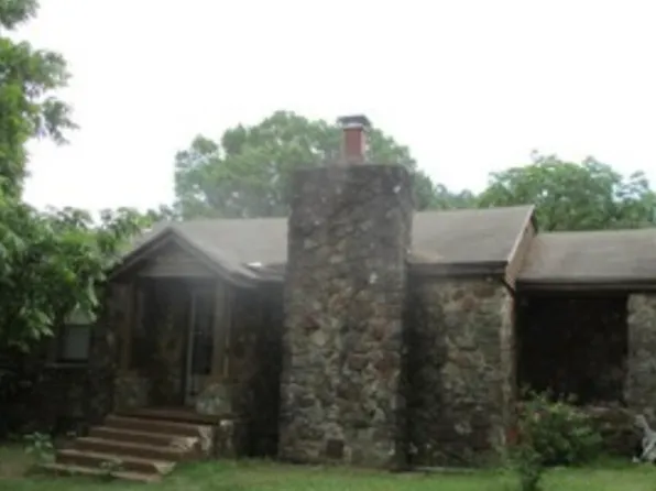 958 N Locust St, Newark, AR 72562