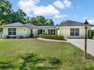 2057 Oak Beach Blvd, Sebring, FL 33875