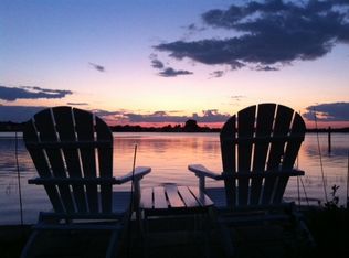 20 Point Rd, Portsmouth, RI 02871