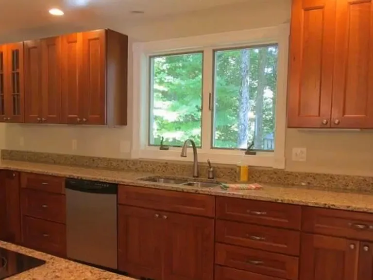 190 Washburn Rd — Photo 15