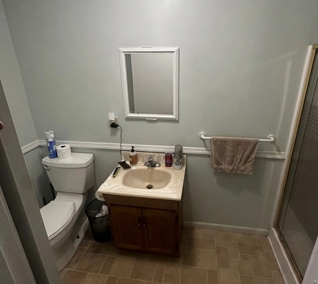 3 bed, 1215 sqft, $1,600 — Photo 2