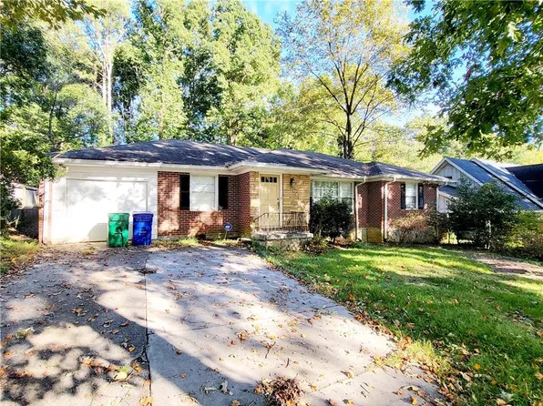697 Willivee Dr, Decatur, GA 30033