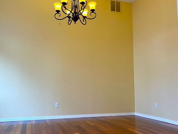 4th image of 3964 NW Brookview Way