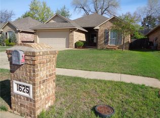1625 Rangeline Rd, Norman, OK 73071