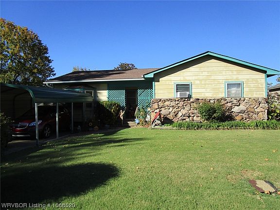 2nd image of 3805 Terry St