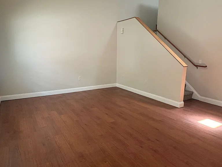 189 Dartmouth St #3 — Photo 4