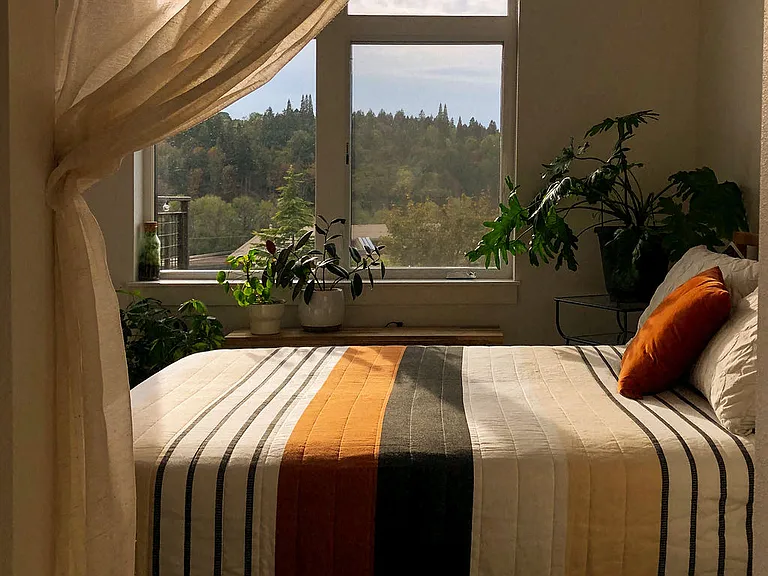 Holm at Sellwood — Photo 6