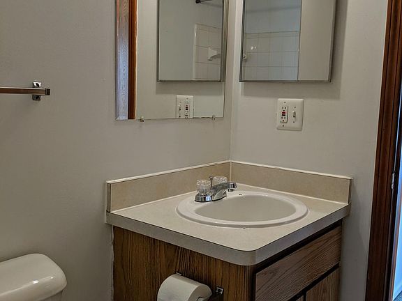 4th image of 81047 Church St APT 6