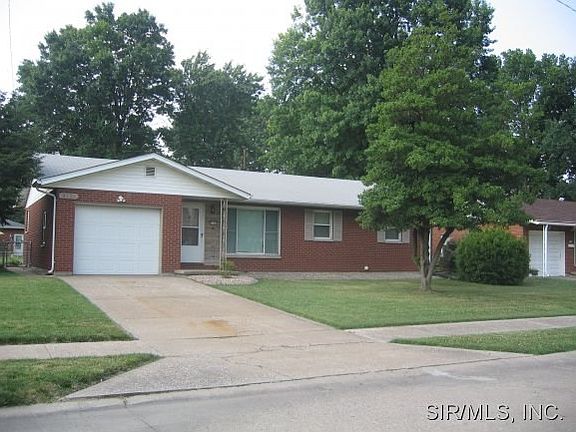 2nd image of 3131 Princeton Dr
