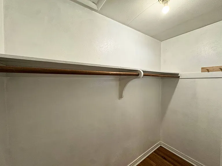 1801 Rose St — Photo 15