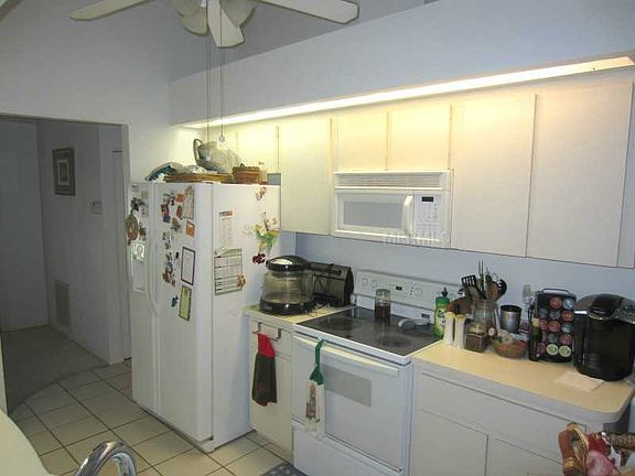 5th image of 3725 Giblin Dr