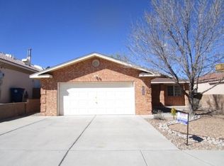 8209 Santa Clarita St NE, Albuquerque, NM 87113