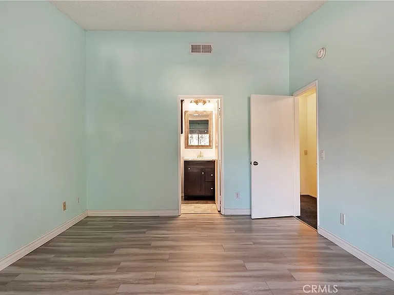 8707 Cedros Ave #7 — Photo 21