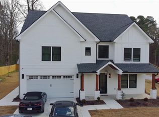 2125 Red Rose Ln, Loganville, GA 30052