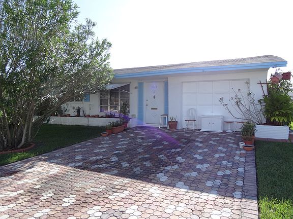 5th image of 5713 NW 65th Ter