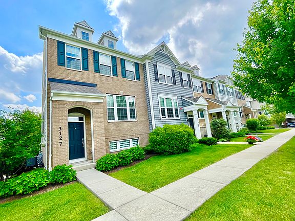3rd image of 3127 Coral Ln