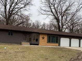104 Potter Hill Rd, Algona, IA 50511