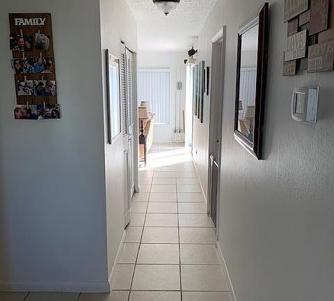 4th image of 1254 Harbour Point Dr
