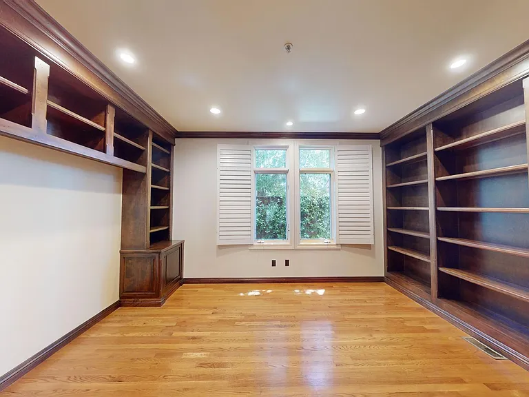 1029 Park Pl — Photo 17