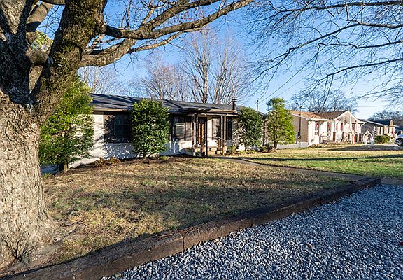 2nd image of 4900 Jonquil Dr #A