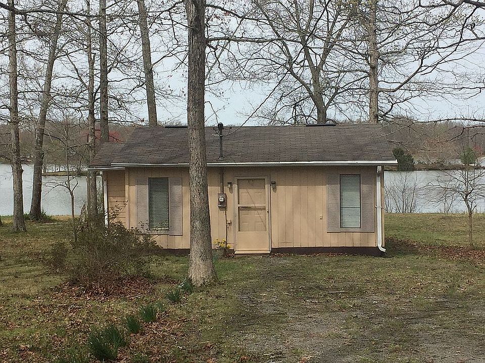 1st image of 1444 Lakeshore Dr