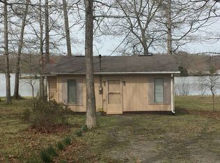 1444 Lakeshore Dr, Beechgrove, TN 37018