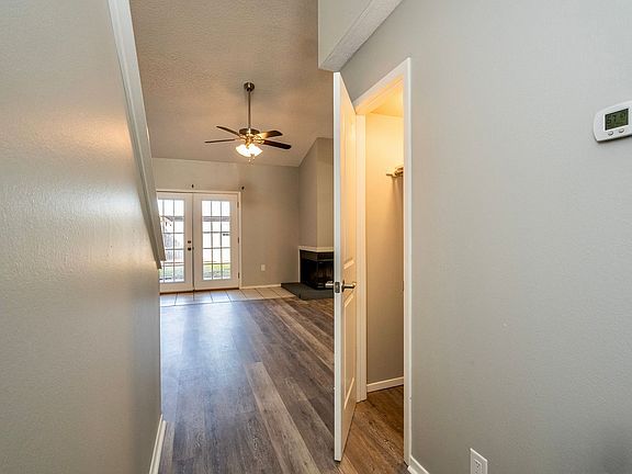 3rd image of 4531 Bermuda Dr