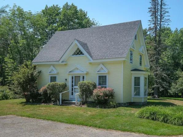 553 N Deer Isle Road, Deer Isle, ME 04627