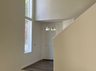110 Stanford Ct, Irvine, CA 92612