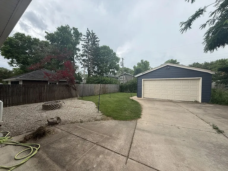 56 Telford Ave — Photo 20