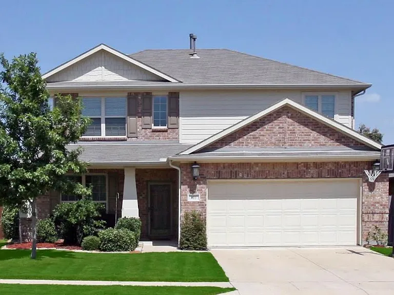 401 Bluefinch Dr — Photo 1