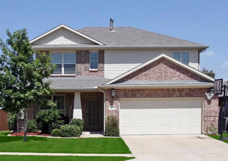 401 Bluefinch Dr