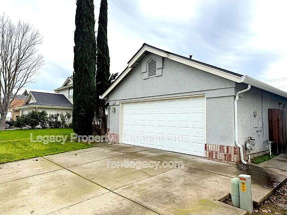 2nd image of 8450 Casablanca Way