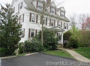 405 Mohegan Ave, New London, CT 06320
