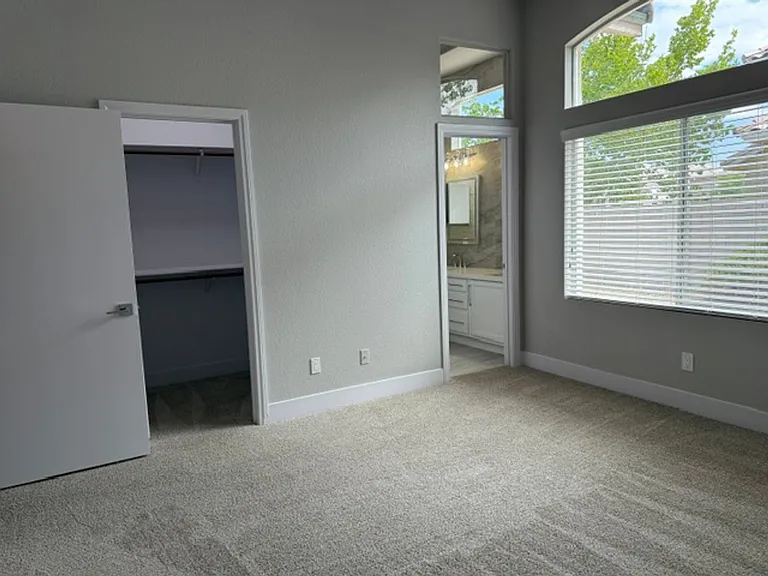 7873 Bridgefield Ln — Photo 26