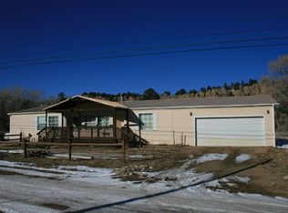 11 Hummingbird Ln, Ute Park, NM 87749