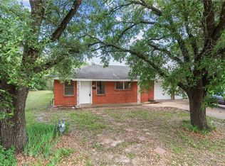 108 N Brewer Dr, Bryan, TX 77802