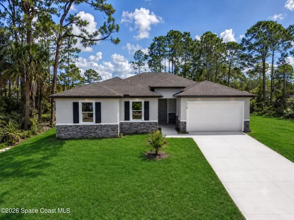 210 Sarah Rd SW, Palm Bay, FL 32908