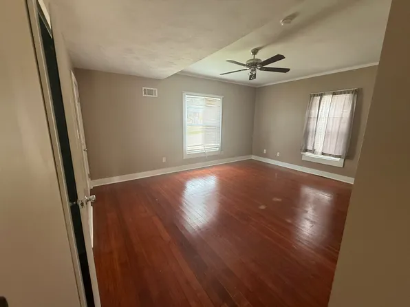 109 Cherry St #A, Pt Byron, IL 61275
