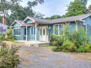 6 Cedarwood Ave, Villas, NJ 08251