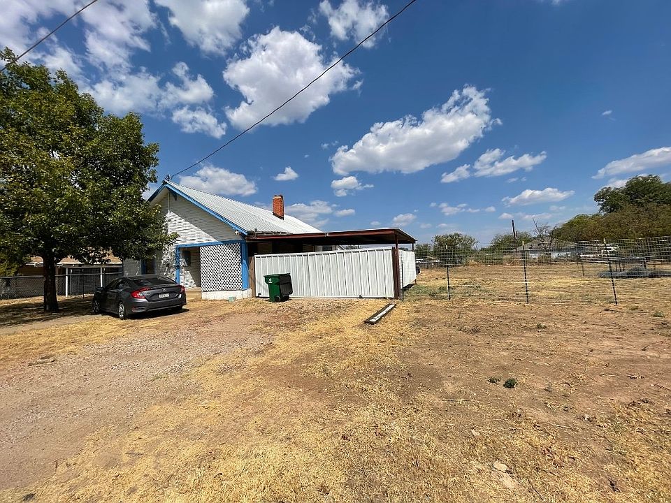 711 S Neches St, Coleman, TX 76834 | MLS #20423179 | Zillow